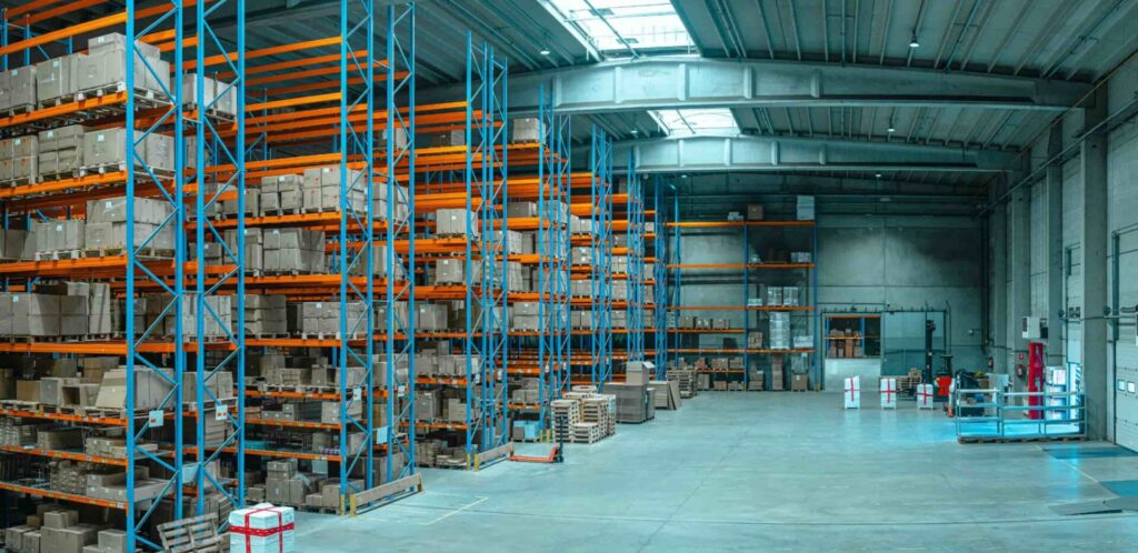 Lakaisurobotti logistiikka